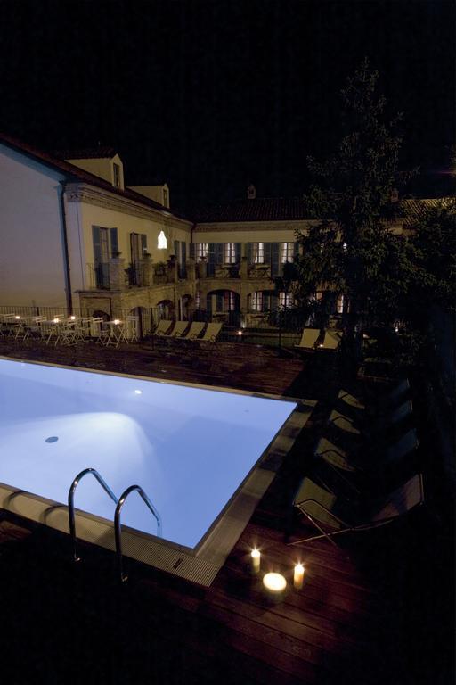 Locanda Dell' Orso Bevitore Bed & Breakfast Verduno Exterior photo