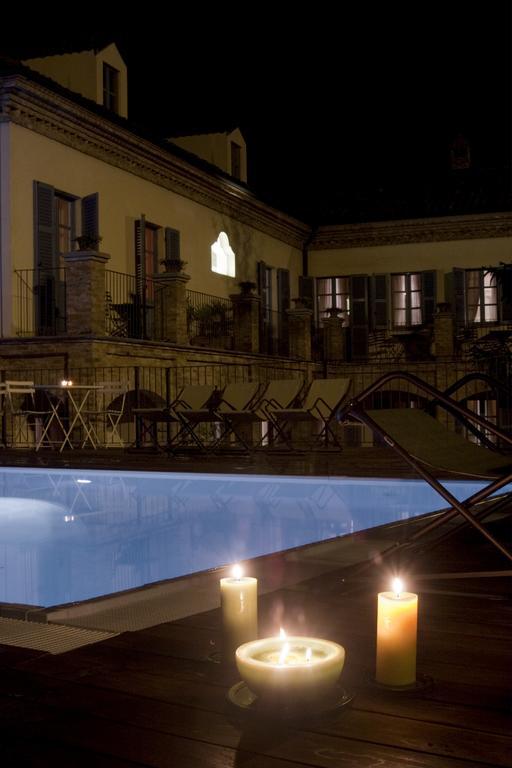Locanda Dell' Orso Bevitore Verduno Exterior photo